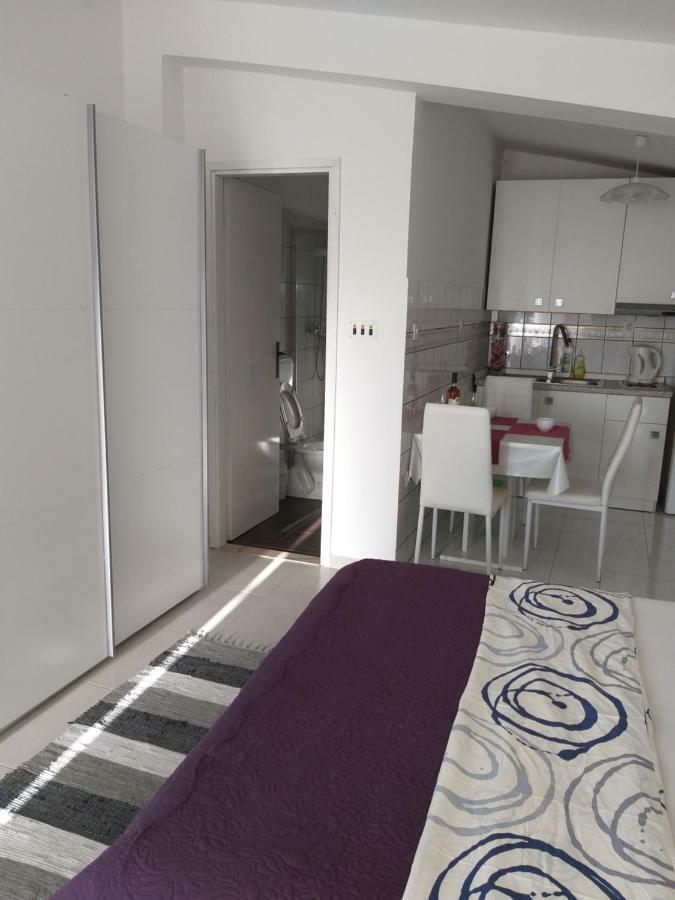 Apartmani Dubravka Bibinje Exterior foto